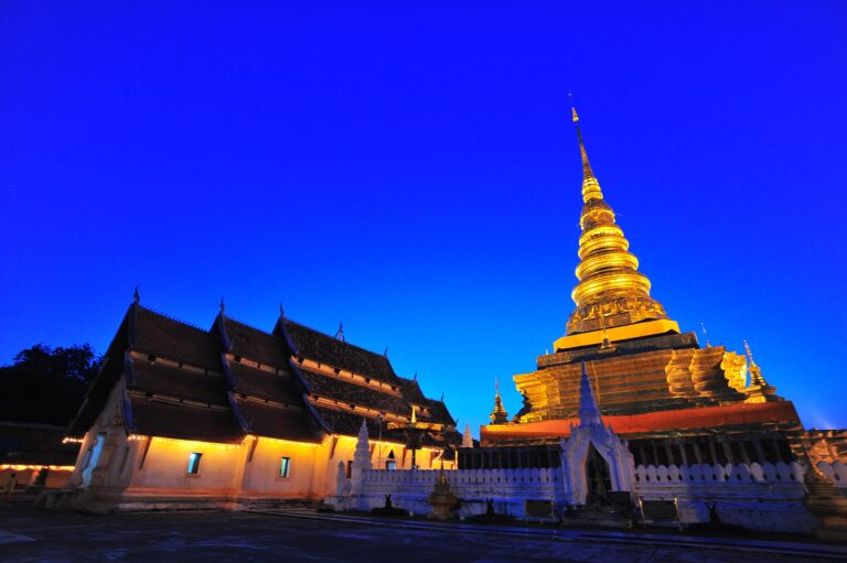 Midnight Almsgiving — a Sacred Journey through Phrae & Nan